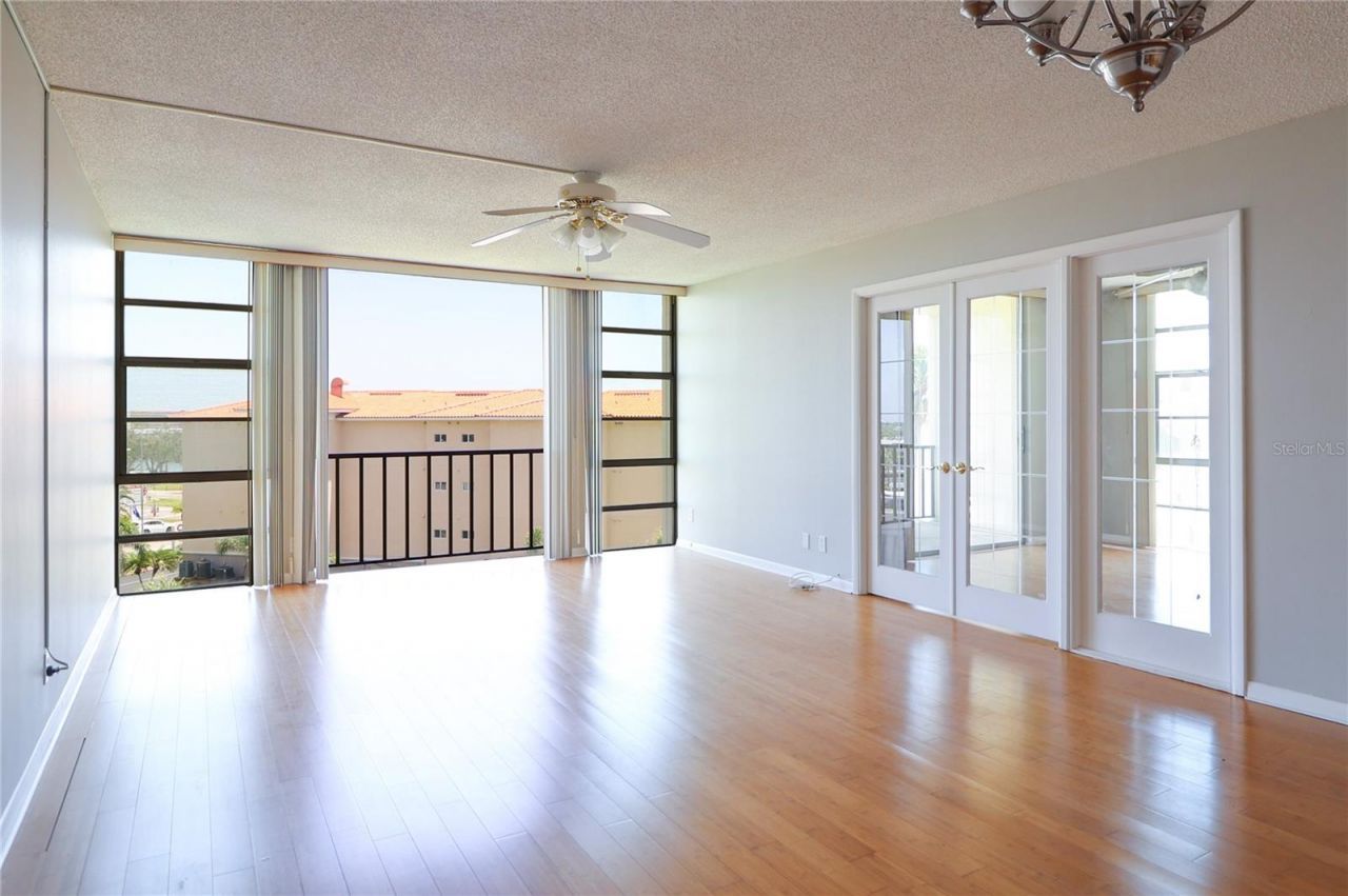 7400 Sun Island Drive S, Unit 501, South Pasadena, FL 33707 Photo