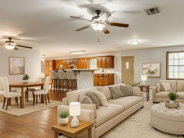 5804 SE 7th Street, Midwest City, OK 73110