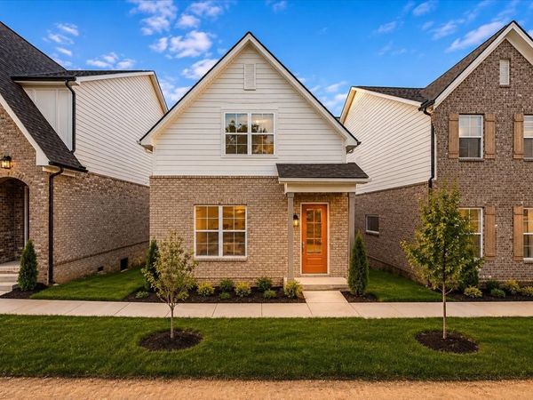 1109 Freeboard Alley, La Vergne, TN 37086