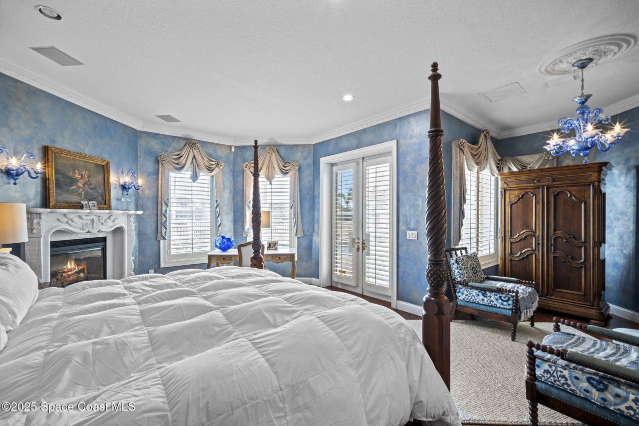 142 Lansing Island Drive, Indian Harbor Beach, FL 32937 Photo