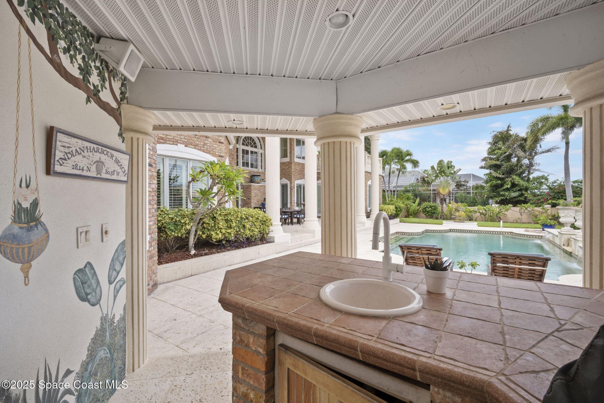 142 Lansing Island Drive, Indian Harbor Beach, FL 32937 Photo