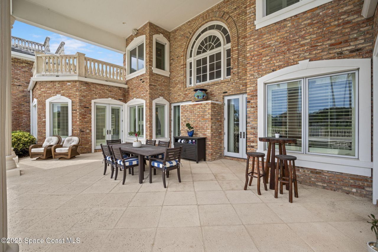 142 Lansing Island Drive, Indian Harbor Beach, FL 32937 Photo