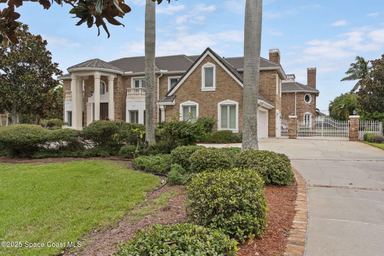 142 Lansing Island Drive, Indian Harbor Beach, FL 32937 Photo