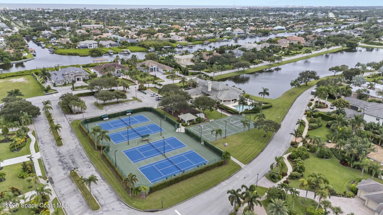 142 Lansing Island Drive, Indian Harbor Beach, FL 32937 Photo