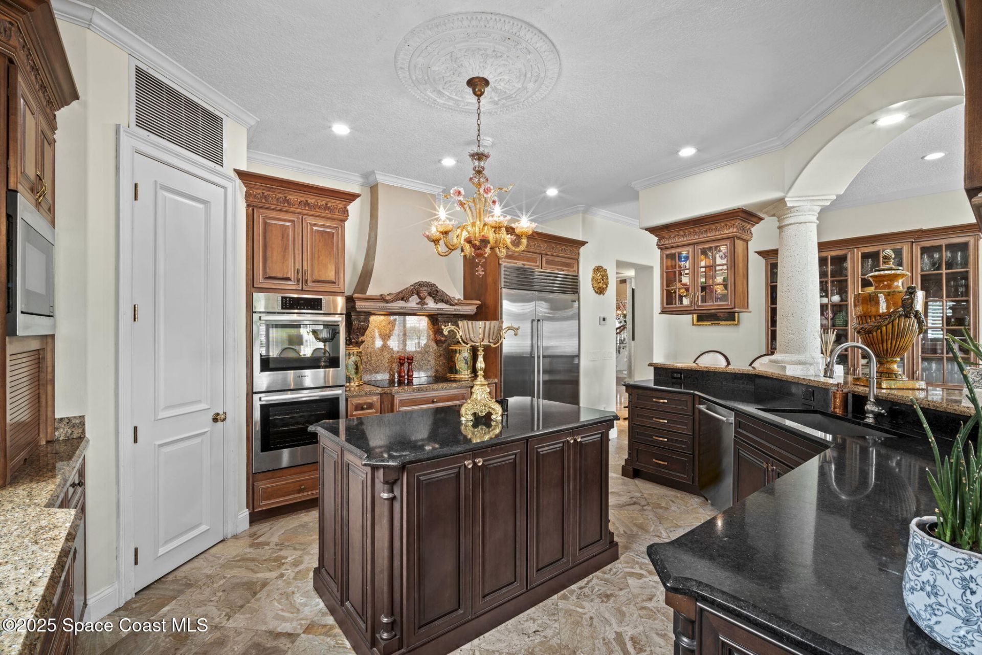 142 Lansing Island Drive, Indian Harbor Beach, FL 32937 Photo