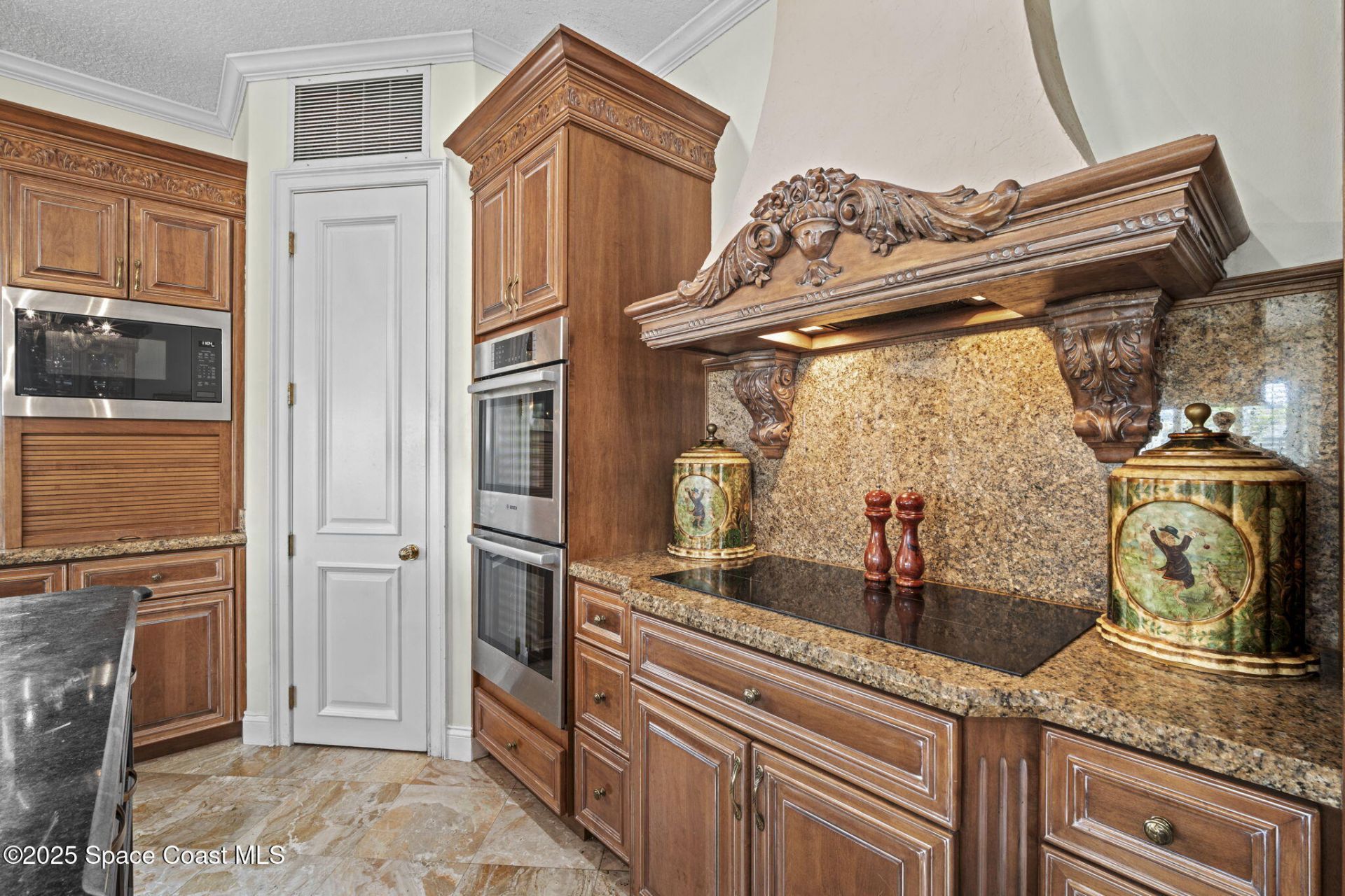 142 Lansing Island Drive, Indian Harbor Beach, FL 32937 Photo