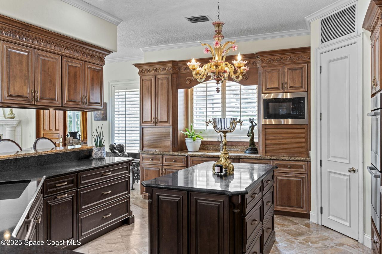 142 Lansing Island Drive, Indian Harbor Beach, FL 32937 Photo