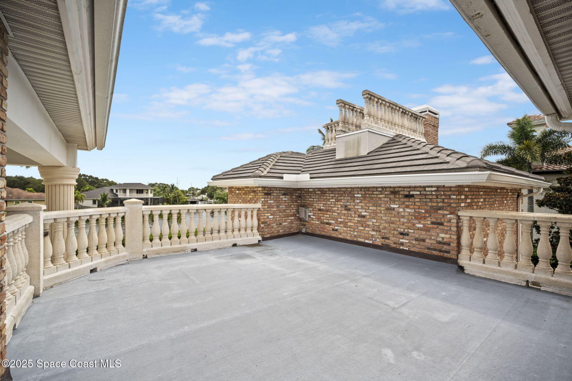 142 Lansing Island Drive, Indian Harbor Beach, FL 32937 Photo