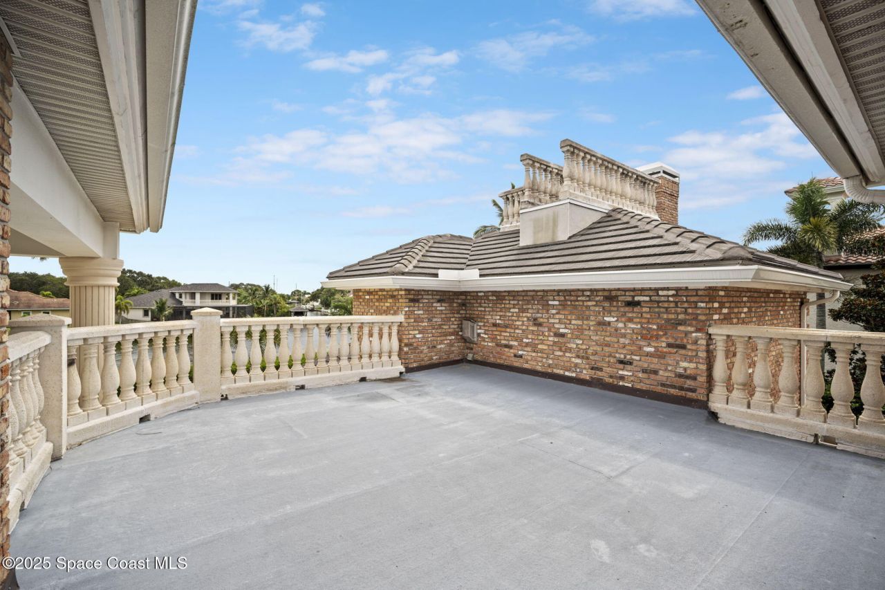 142 Lansing Island Drive, Indian Harbor Beach, FL 32937 Photo