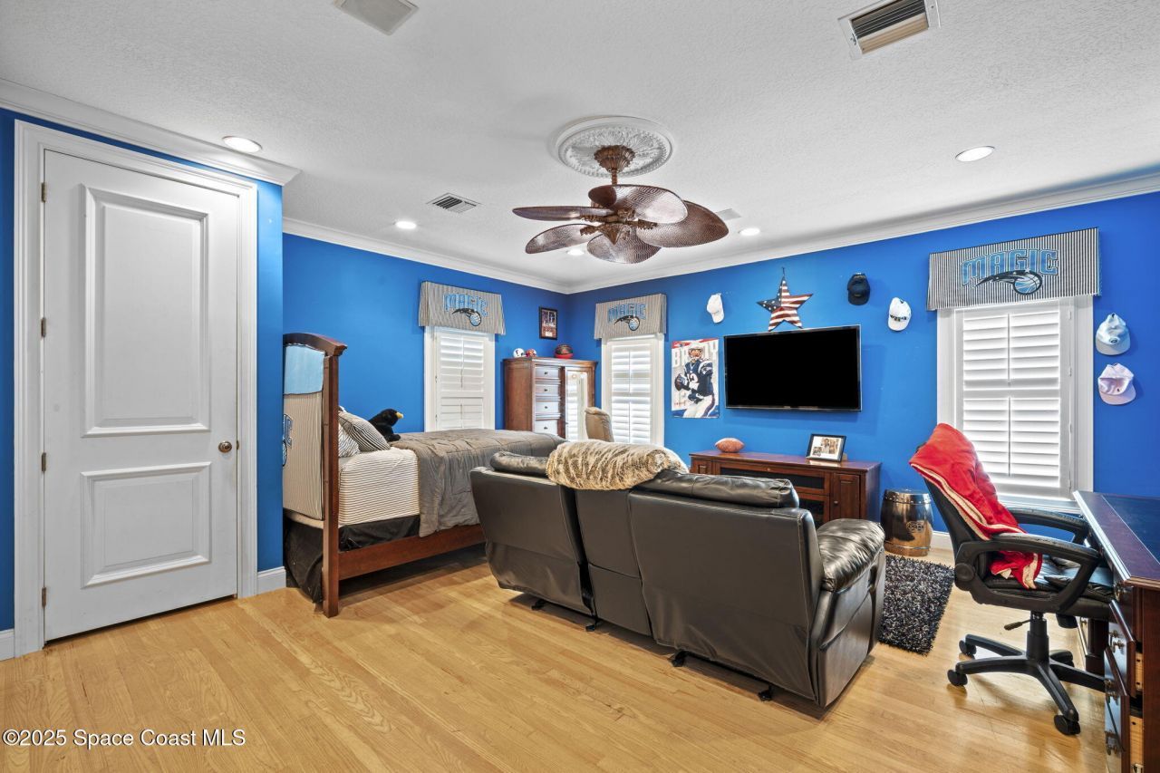 142 Lansing Island Drive, Indian Harbor Beach, FL 32937 Photo