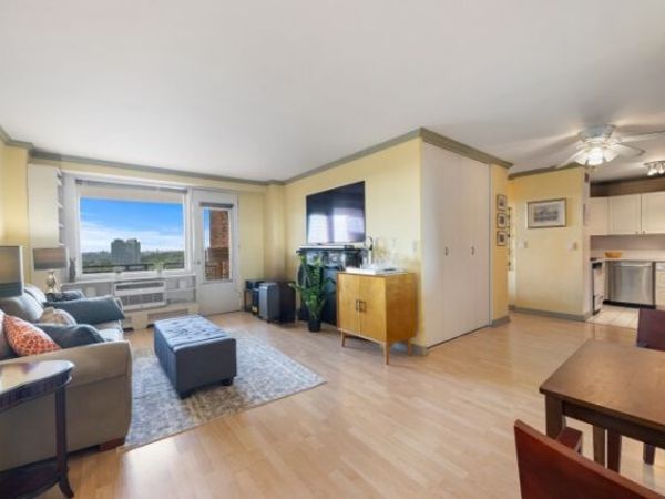 5900 ARLINGTON Avenue, Unit 15E, Bronx, NY 10471