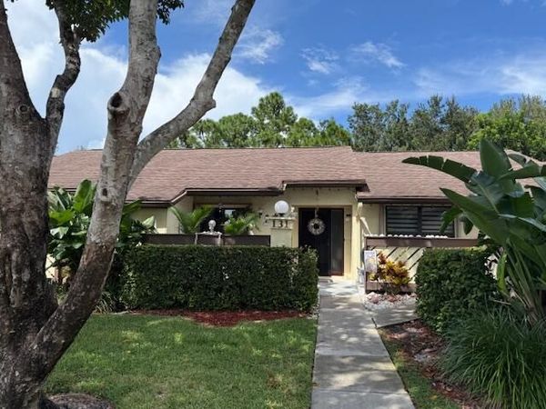 131 Manchineel Court, Royal Palm Beach, FL 33411