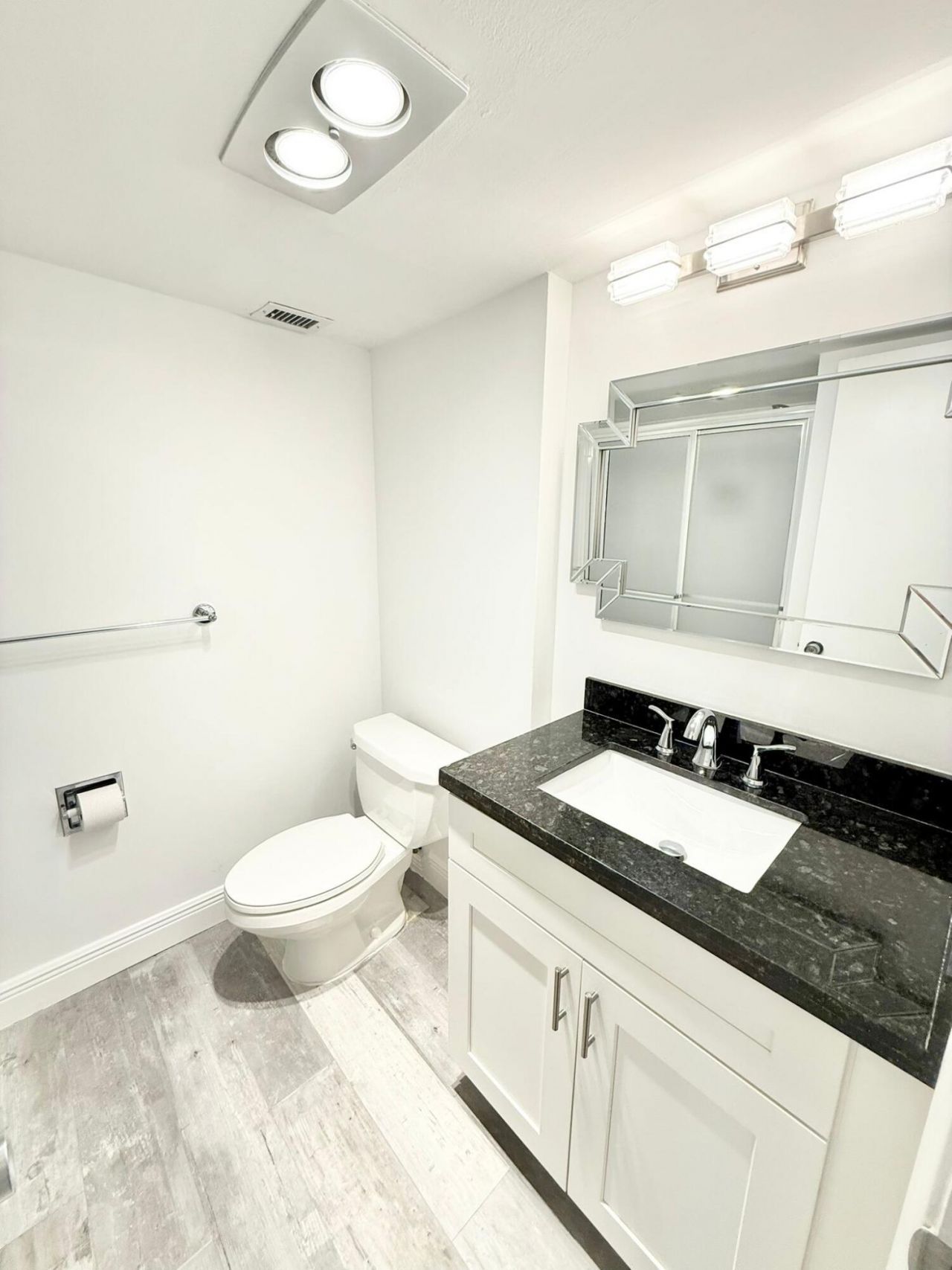 1150 Hillsboro Mile, Unit 707, Hillsboro Beach, FL 33062 Photo