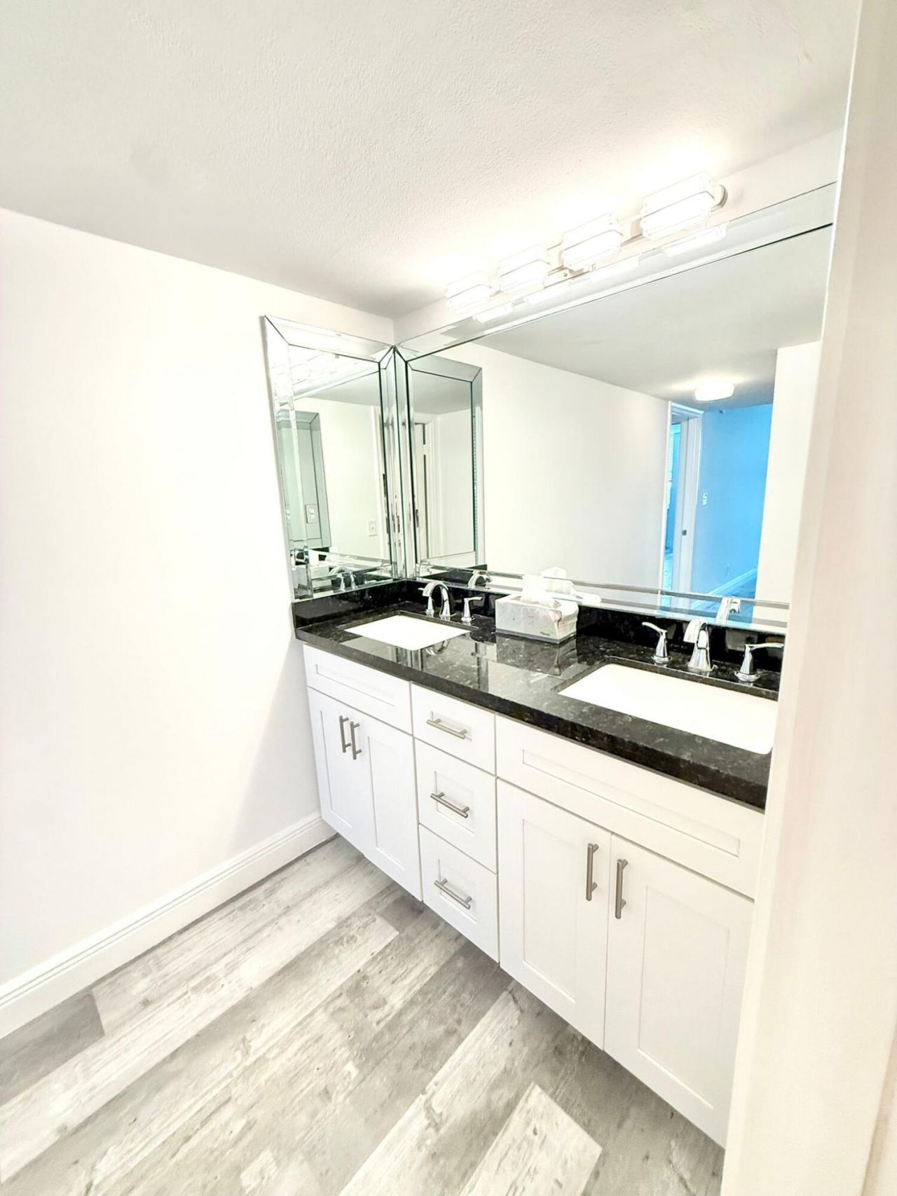 1150 Hillsboro Mile, Unit 707, Hillsboro Beach, FL 33062 Photo