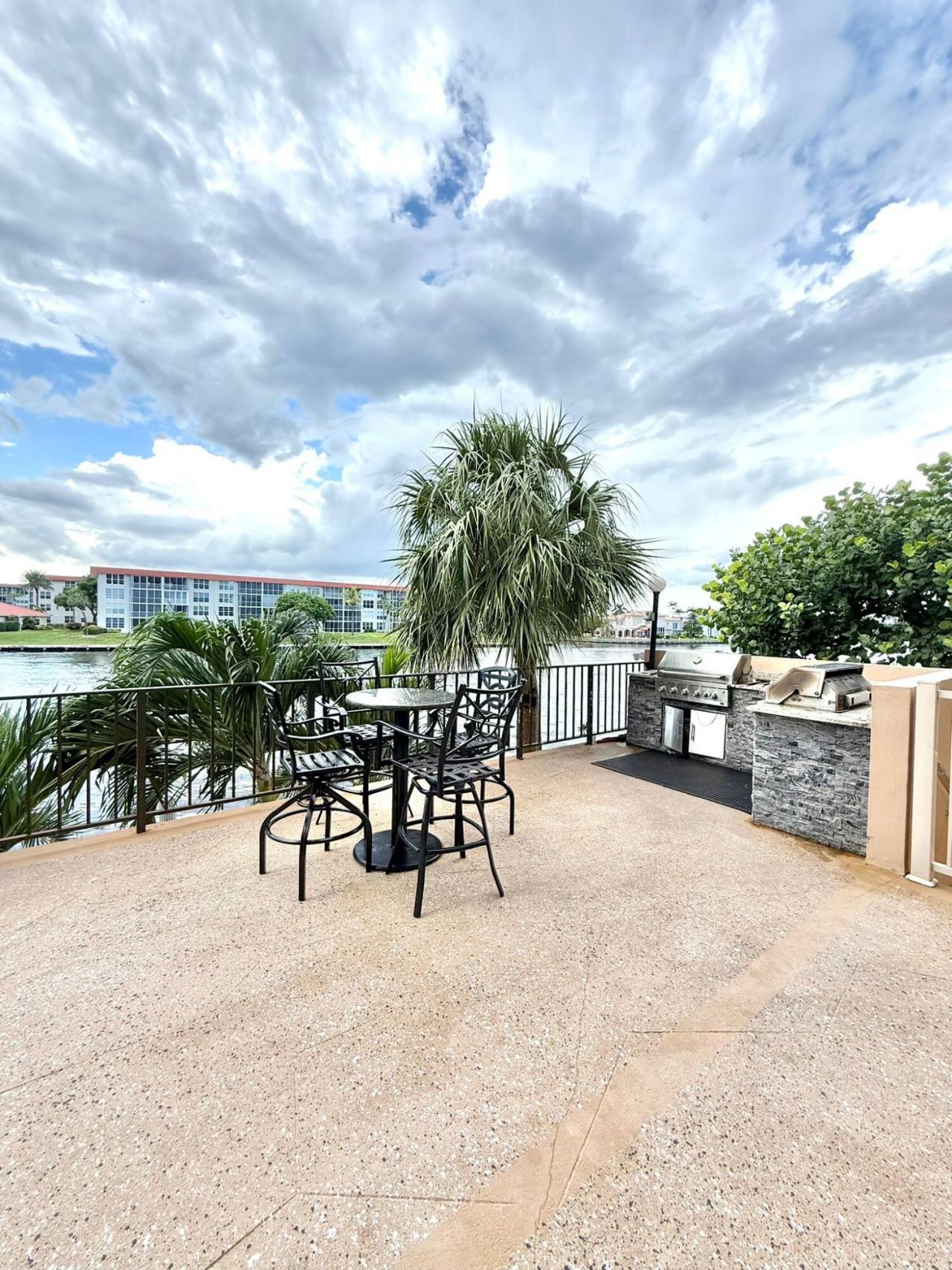 1150 Hillsboro Mile, Unit 707, Hillsboro Beach, FL 33062 Photo