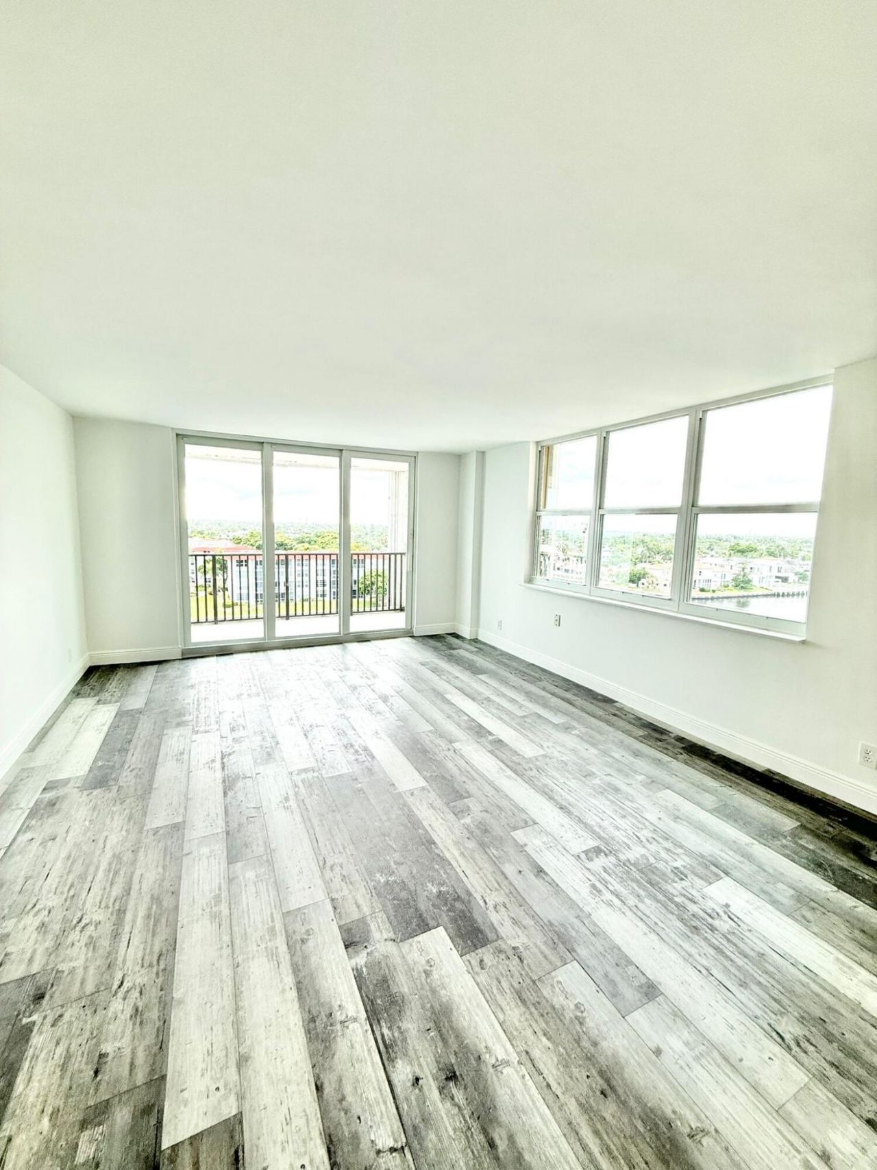 1150 Hillsboro Mile, Unit 707, Hillsboro Beach, FL 33062 Photo