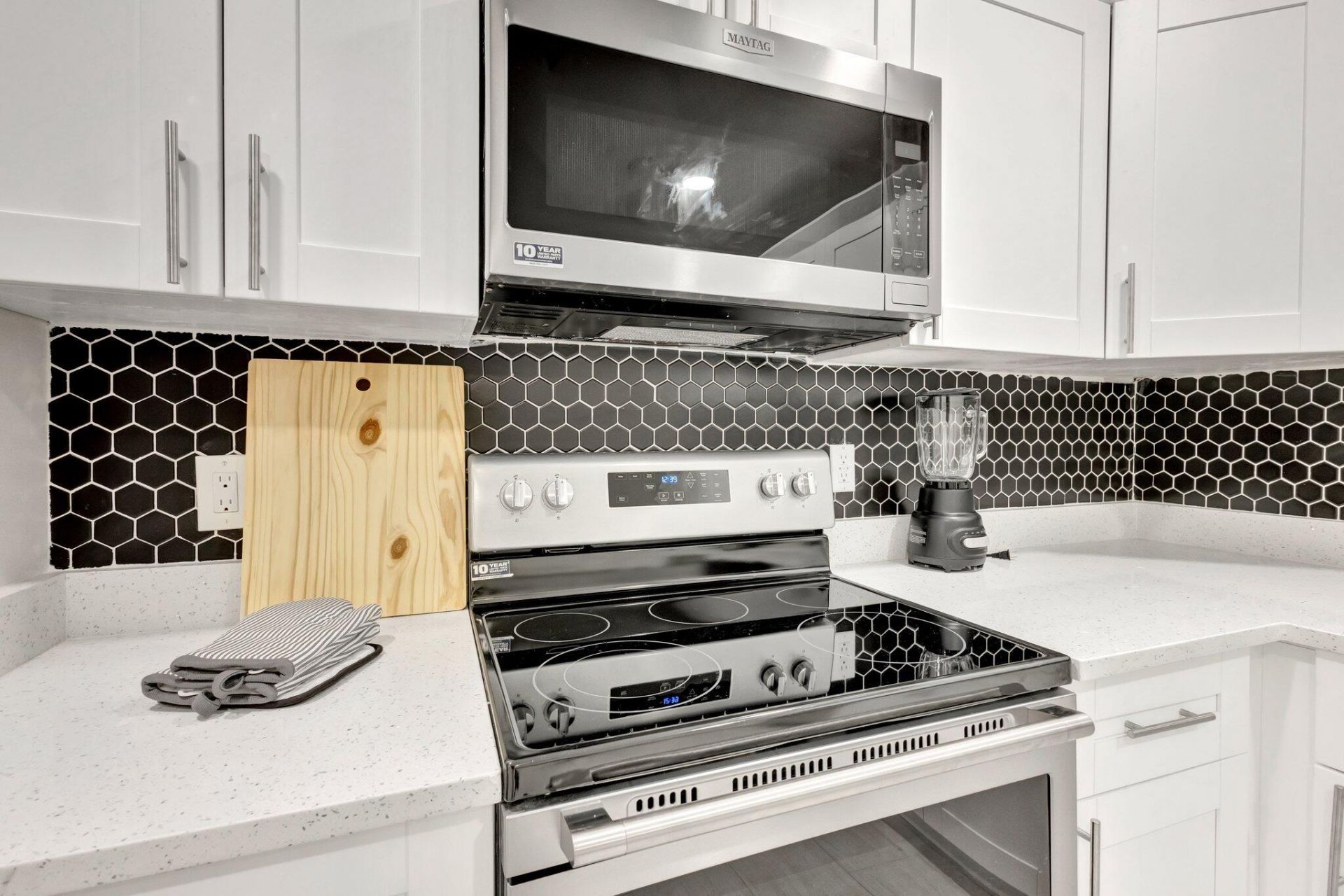 3837 NE Melba Drive, Jensen Beach, FL 34957 Photo