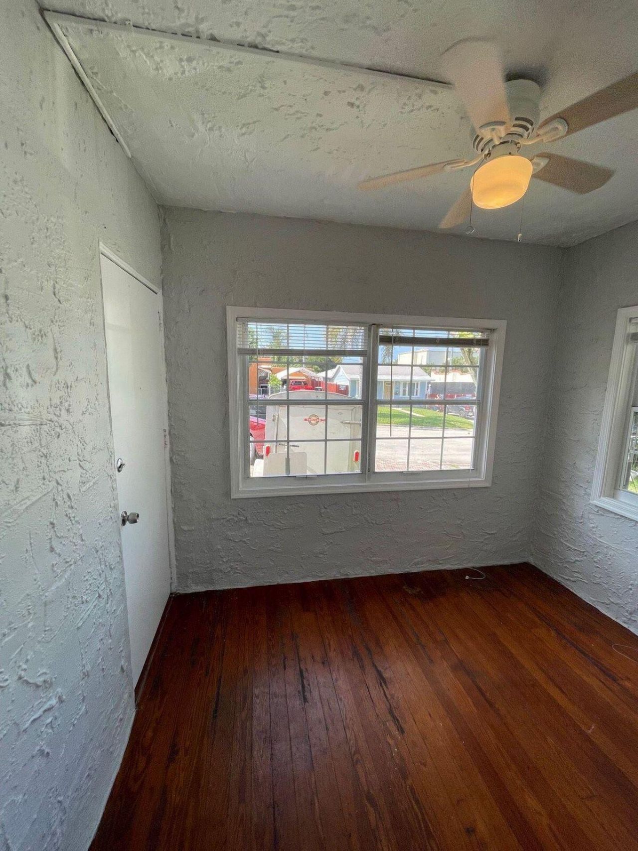 736 Omar Road, Unit 1, West Palm Beach, FL 33405 Photo