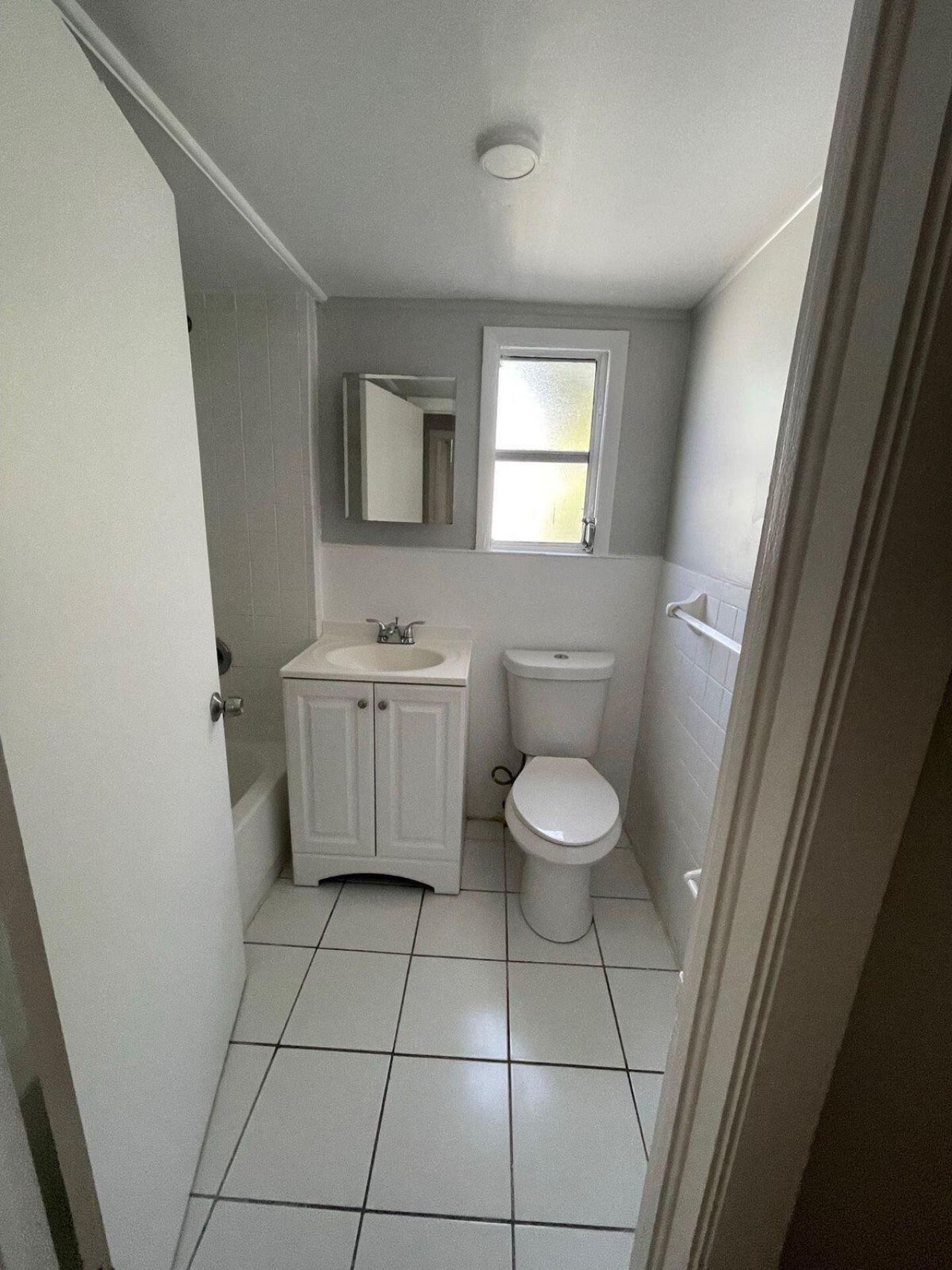 736 Omar Road, Unit 1, West Palm Beach, FL 33405 Photo