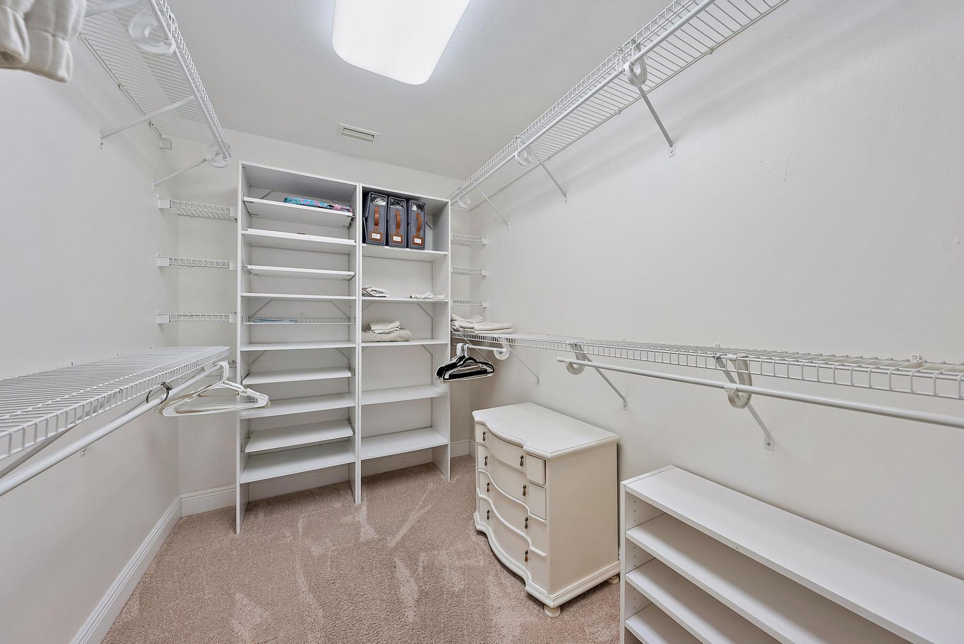 16 Thurston Drive, Palm Beach Gardens, FL 33418 Photo