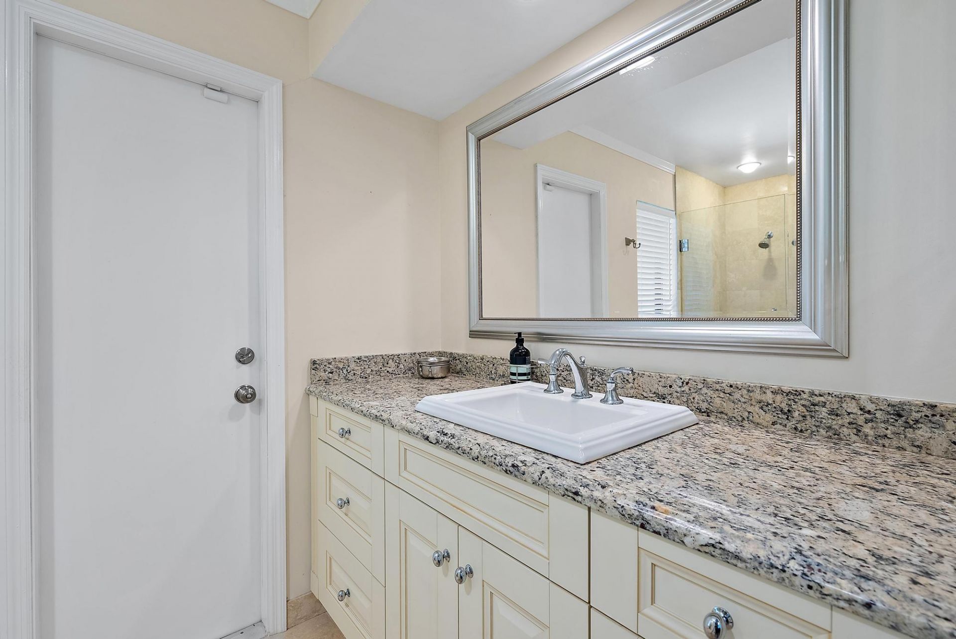 16 Thurston Drive, Palm Beach Gardens, FL 33418 Photo