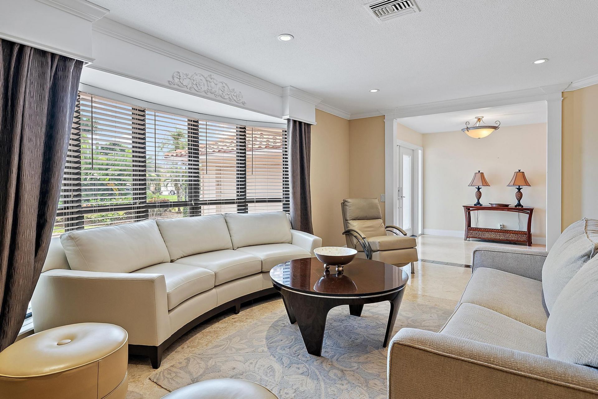 16 Thurston Drive, Palm Beach Gardens, FL 33418 Photo