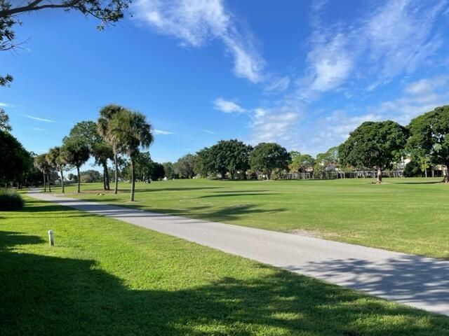 36 Ironwood Way N, Unit 36, Palm Beach Gardens, FL 33418 Photo