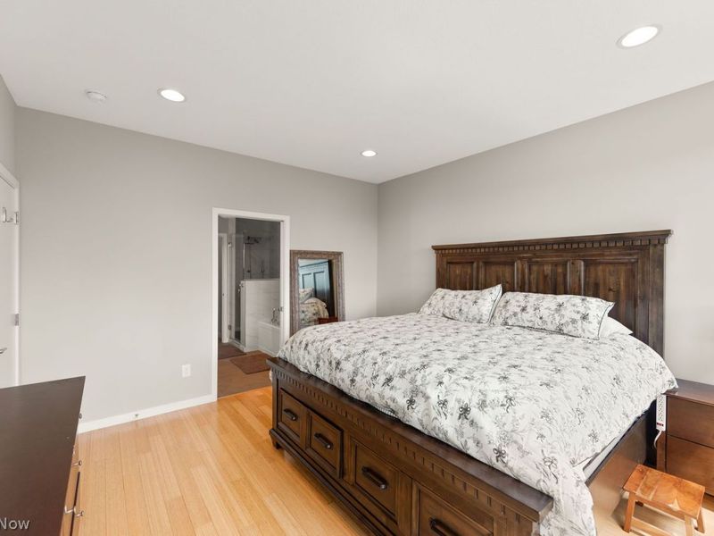 18875 Riversouth, Unit 30, Fairview Park, OH 44126 Photo 27