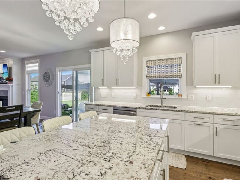 36728 Capri Lane, North Ridgeville, OH 44039 Photo 10