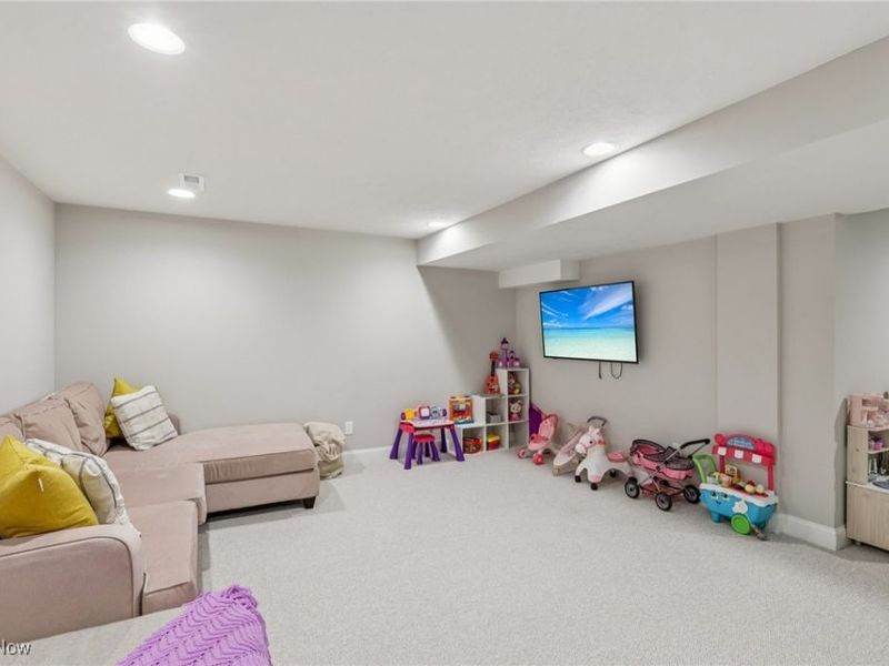 36728 Capri Lane, North Ridgeville, OH 44039 Photo 33