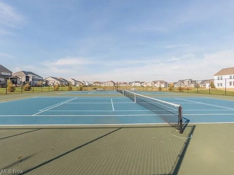 36728 Capri Lane, North Ridgeville, OH 44039 Photo 43