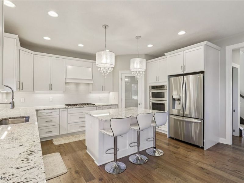 36728 Capri Lane, North Ridgeville, OH 44039 Photo 9