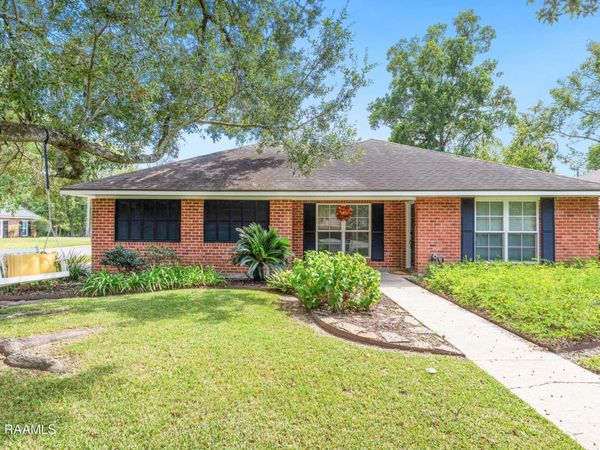 501 Renwood Circle, Lafayette, LA 70503