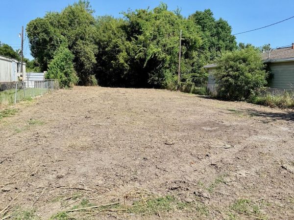 1208 Walton Street, New Iberia, LA 70560