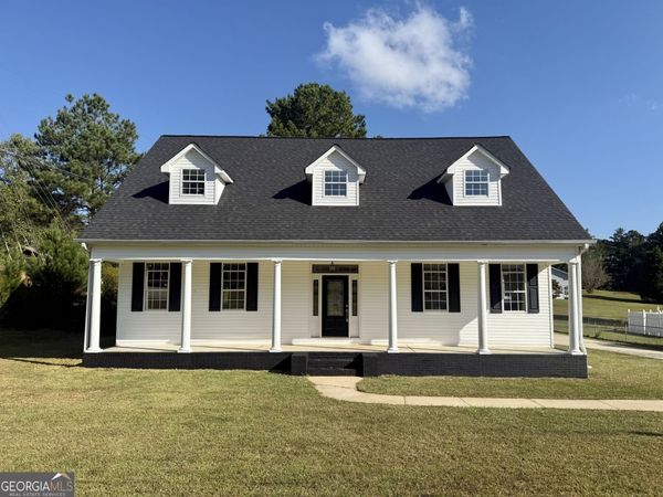 507 Cherry Avenue, Roanoke, AL 36274