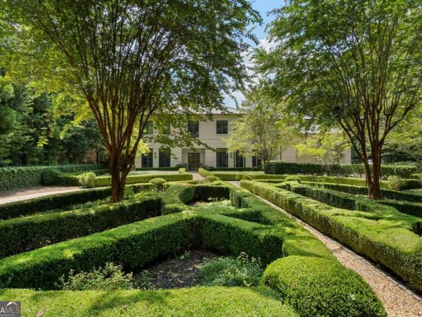 1500 West Wesley Road NW, Atlanta, GA 30327