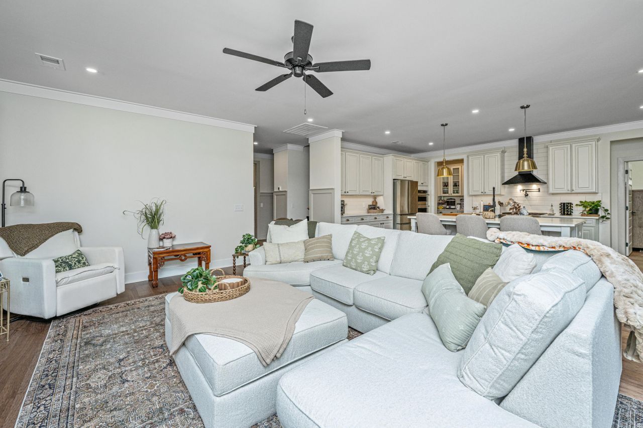 873 Grannys Lane Photo 11