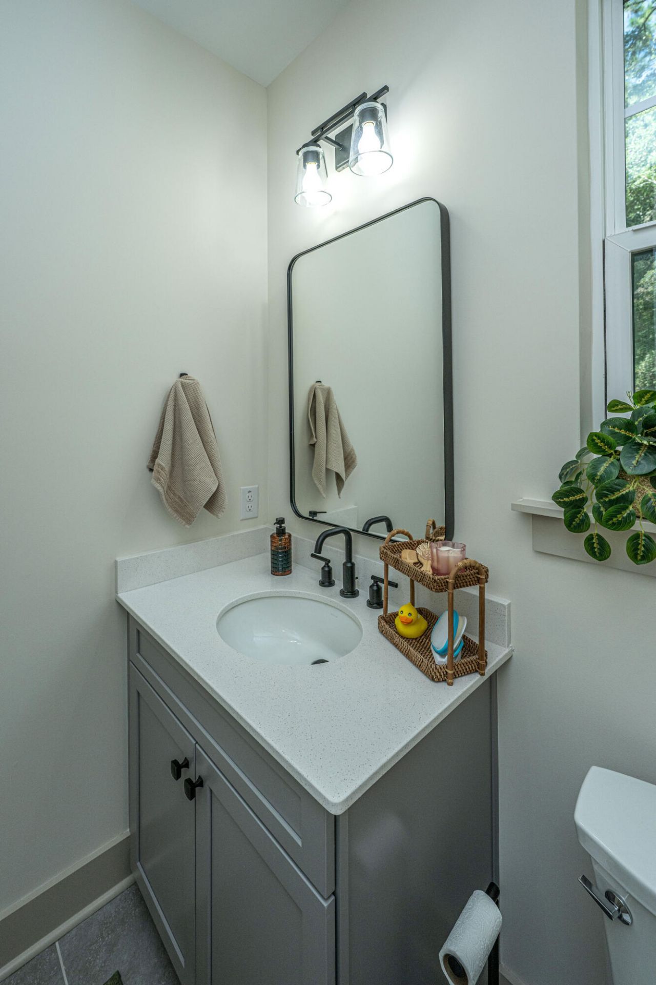 873 Grannys Lane Photo 48