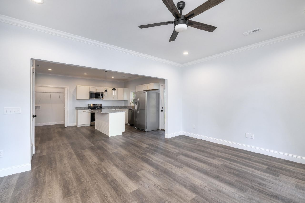 1229 Lemon Avenue Photo 10