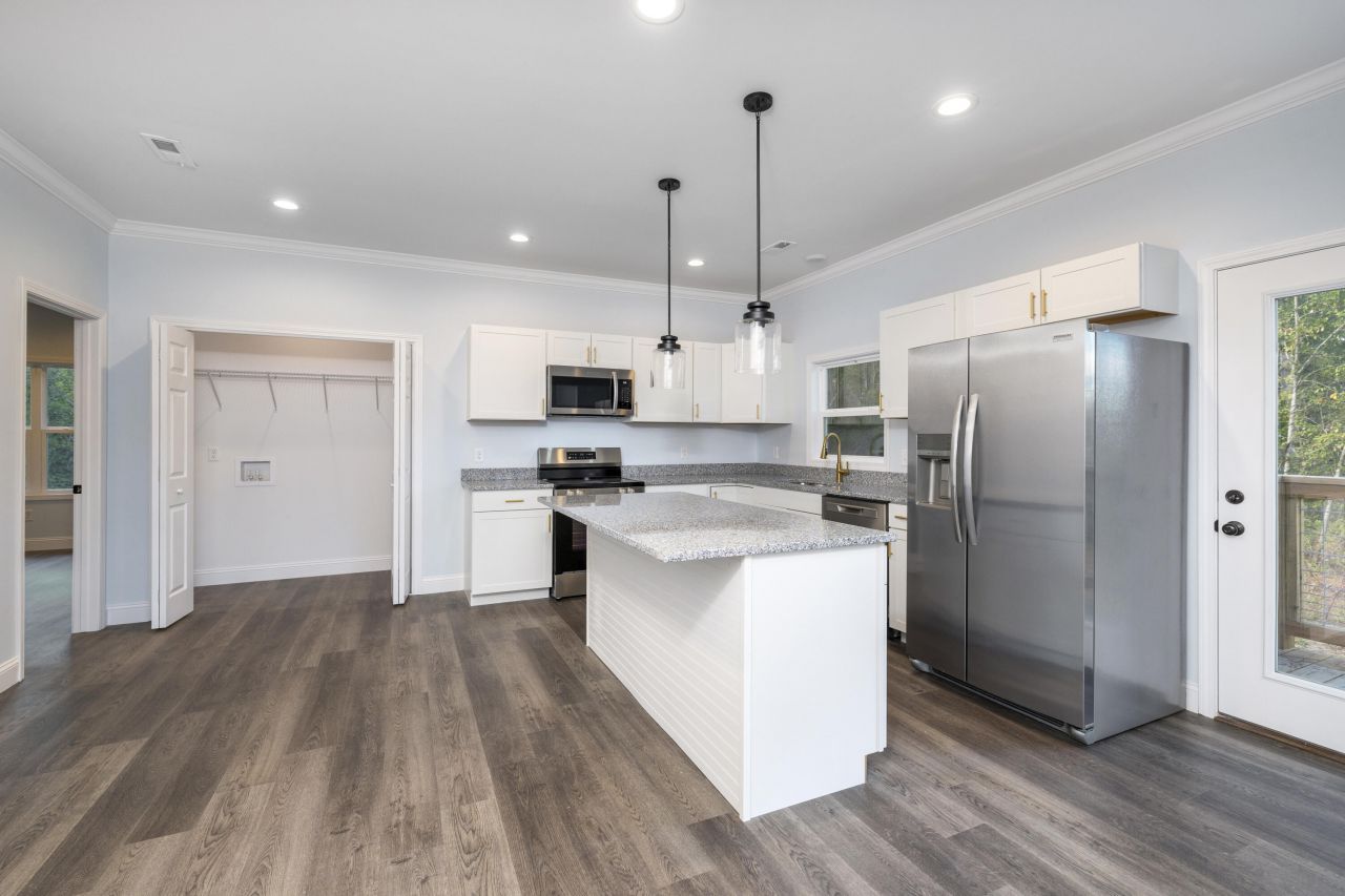 1229 Lemon Avenue Photo 11