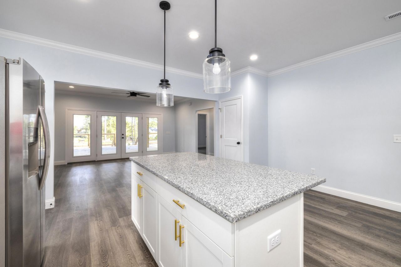 1229 Lemon Avenue Photo 15