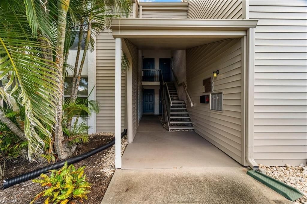 5405 Peppertree Dr, Unit 3, Fort Myers, FL 33908 Photo