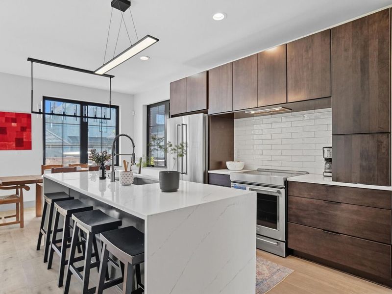 249 E Greenwood Avenue, Columbus, OH 43201 Photo 18