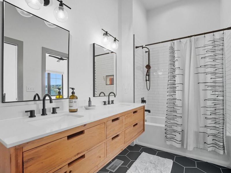 249 E Greenwood Avenue, Columbus, OH 43201 Photo 53