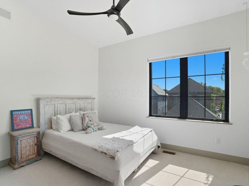 249 E Greenwood Avenue, Columbus, OH 43201 Photo 56