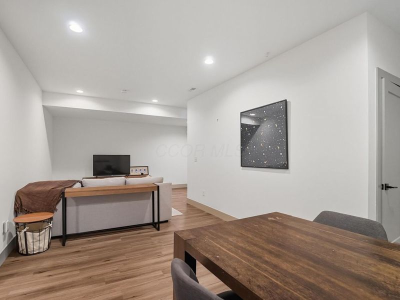 249 E Greenwood Avenue, Columbus, OH 43201 Photo 65