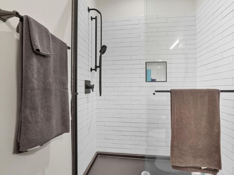 249 E Greenwood Avenue, Columbus, OH 43201 Photo 72