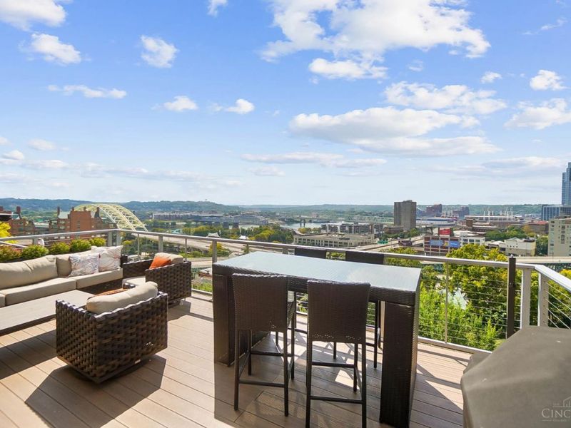 341 Oregon Street, Cincinnati, OH 45202 Photo 20