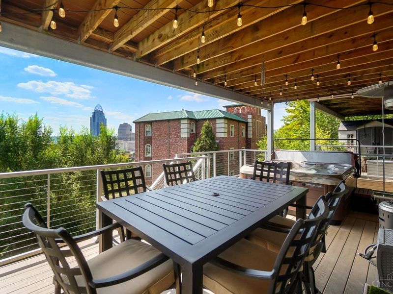 341 Oregon Street, Cincinnati, OH 45202 Photo 63