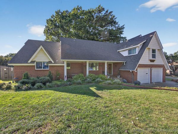 1115 Grandview Road, Bartlesville, OK 74006